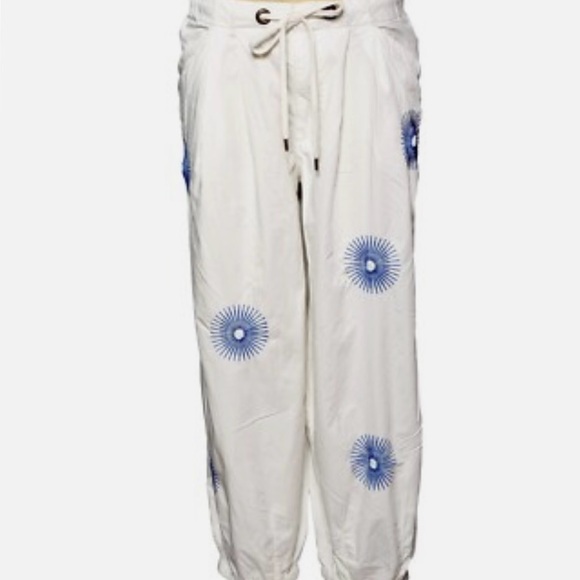 Anthropologie Pilcro The Slacker Embroidered Parachute Pants - Picture 3 of 3